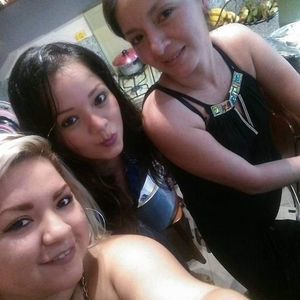 Meet your Posher, Ines